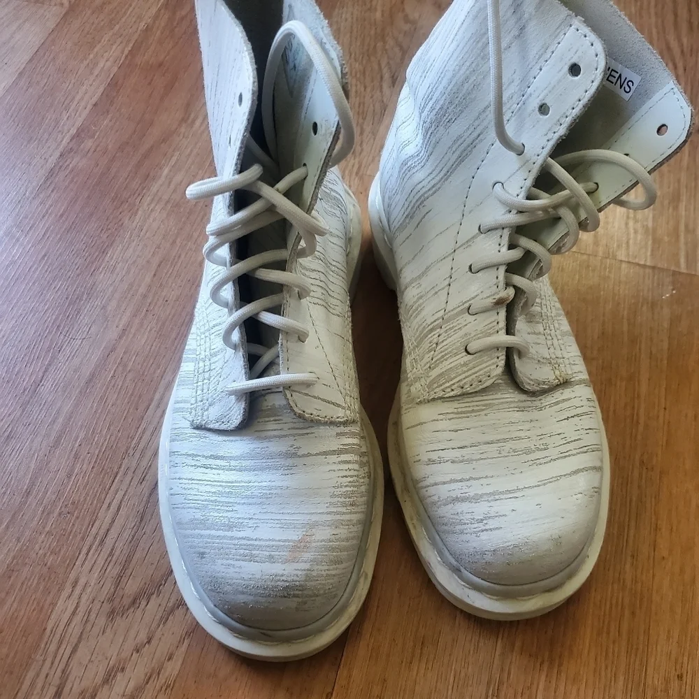 Doc Marten Pascal Painter Leather Combat Boots, Mens Size 6, Womans 7